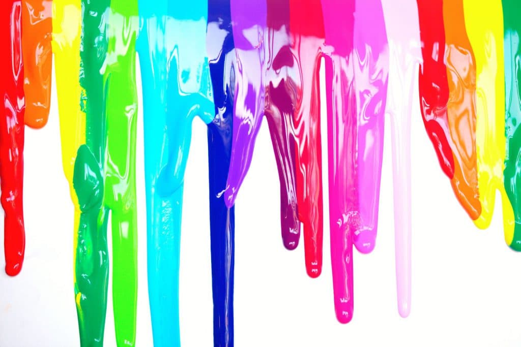 Peinture aux couleurs de la charte Pro Rénovation Ouest